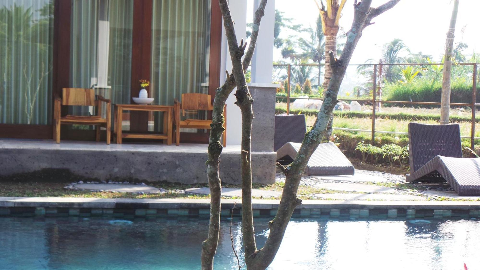 วิลลา เกมูนิง Hotel เตกากาลัง ห้อง รูปภาพ